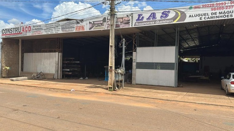 001 - industriais / imóvel com 1.290m², setor industrial, querência/mt