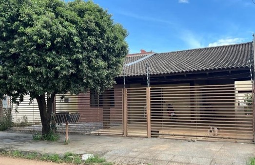 001 - casas / imóvel residencial (390m²) - lot. menino jesus ii, sinop
